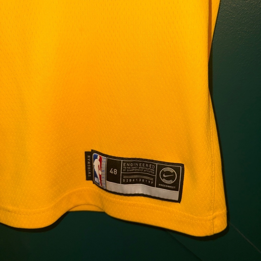 Nike Lakers Anthony Davis #3 Gold and Purple Basketball Jersey - Picture 3 of 7